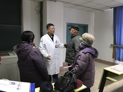 肩關節疼痛不等于肩周炎——徐州二院健康教育學校講座掠影與健康咨詢